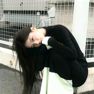 镜中影